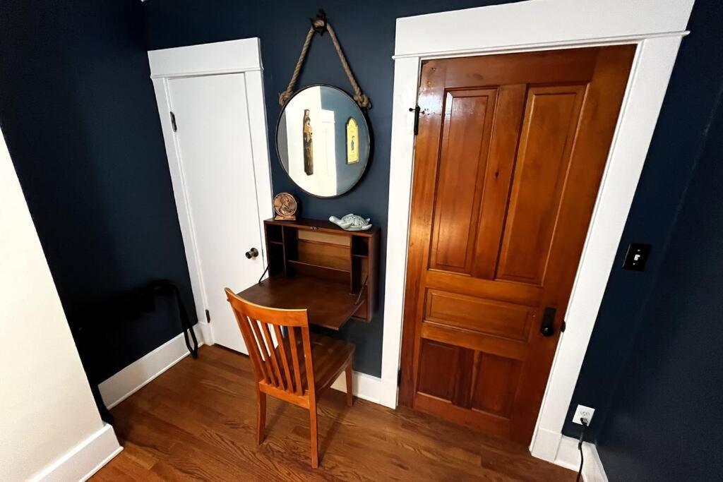 Fiesinger House - Private 3-Bd Unit In Historic Home, Downtown แซนดัสกี ภายนอก รูปภาพ